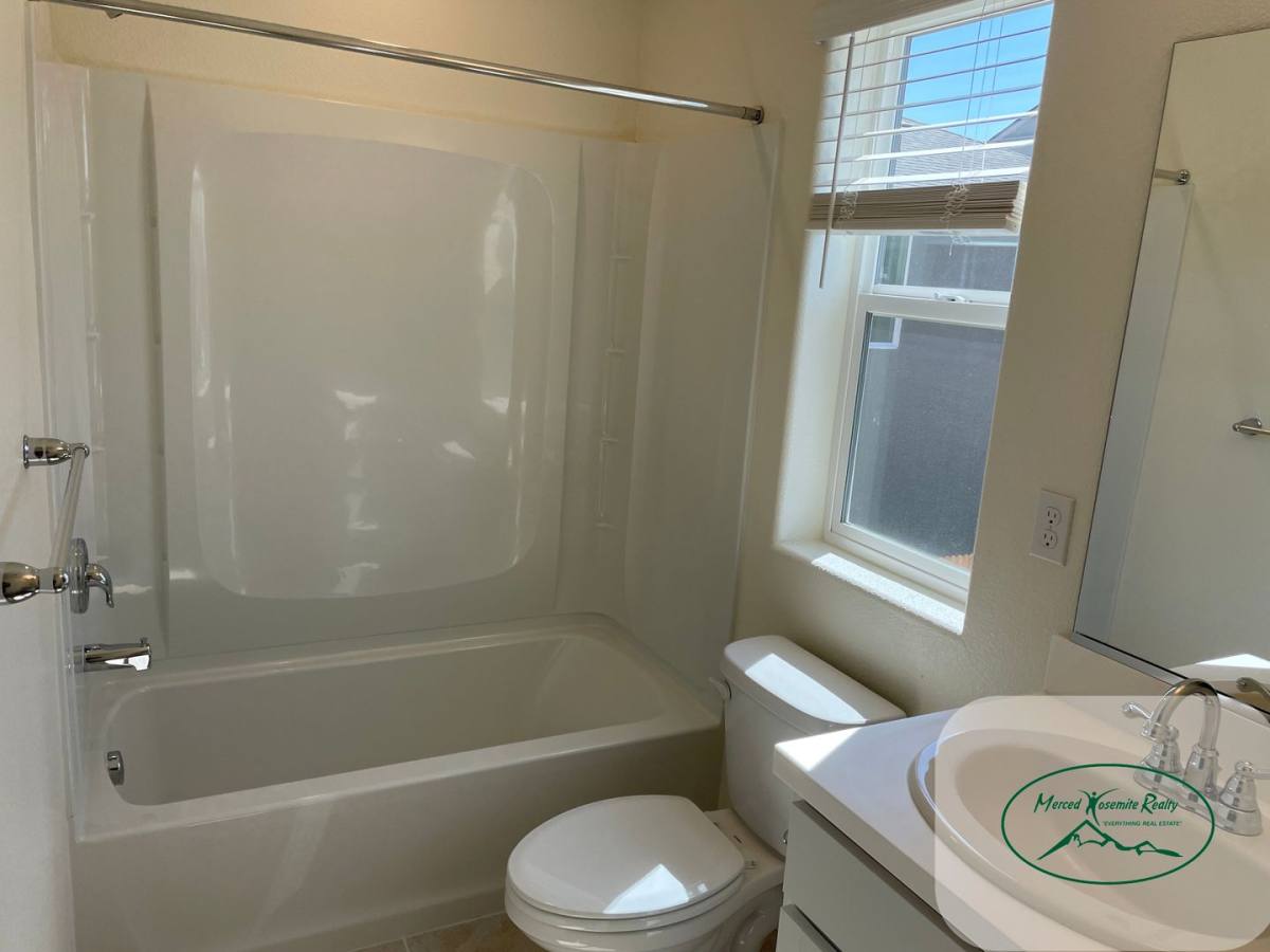 House for rent at 288 Shafer Ave, Merced, CA 95348