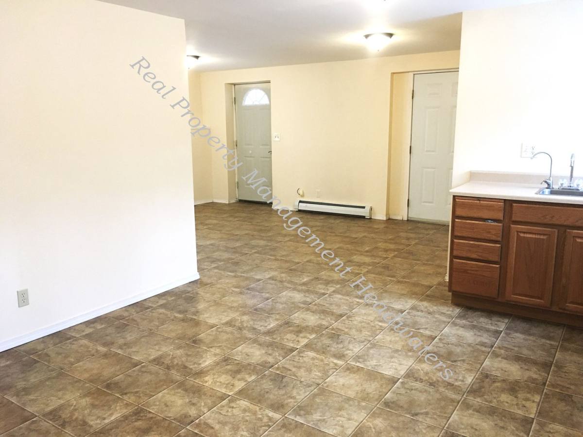Apartment for rent at 1311 Peosta Ave, Helena, MT 59601