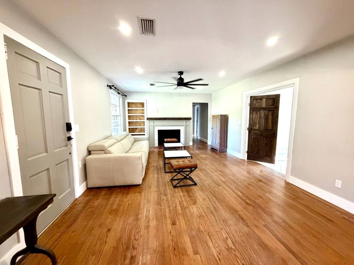 House for rent at 1760 Mayview Rd, Jacksonville, FL 32210
