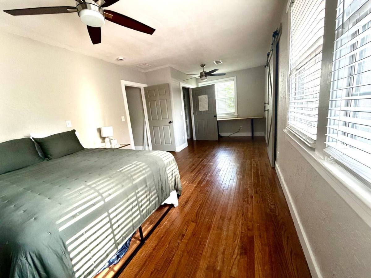 House for rent at 1760 Mayview Rd, Jacksonville, FL 32210