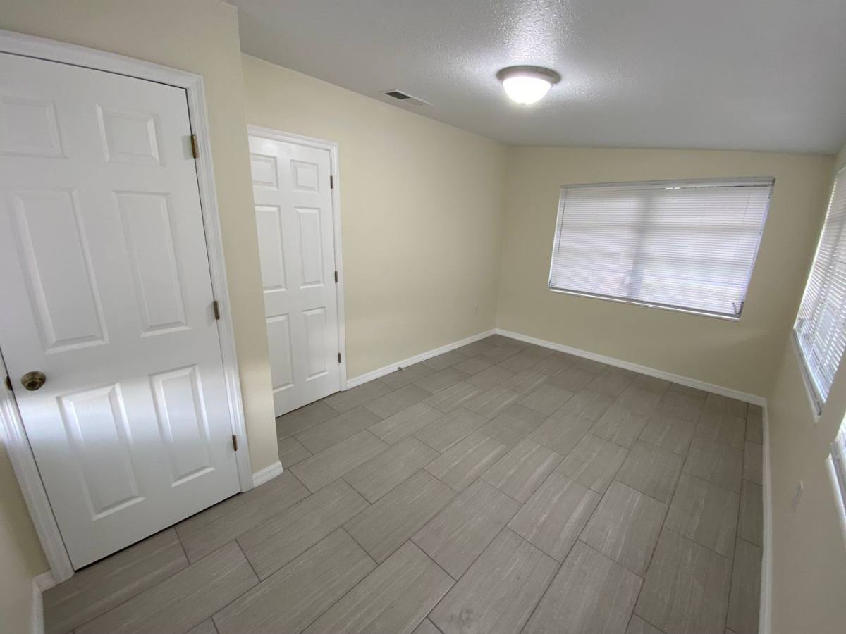 House for rent at 640 Poinsettia Dr, Orange City, FL 32763