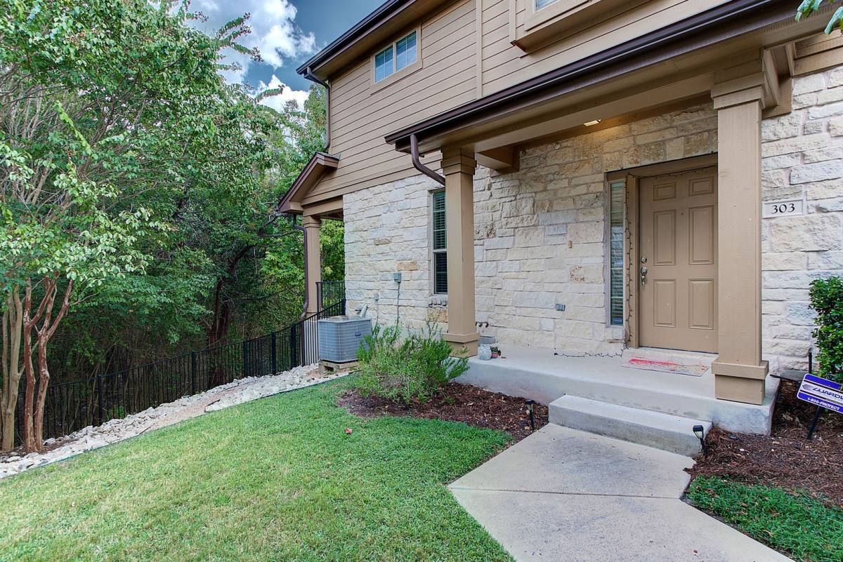Townhouse for rent at 1310 W Parmer Lane #3033, Austin, TX 78727