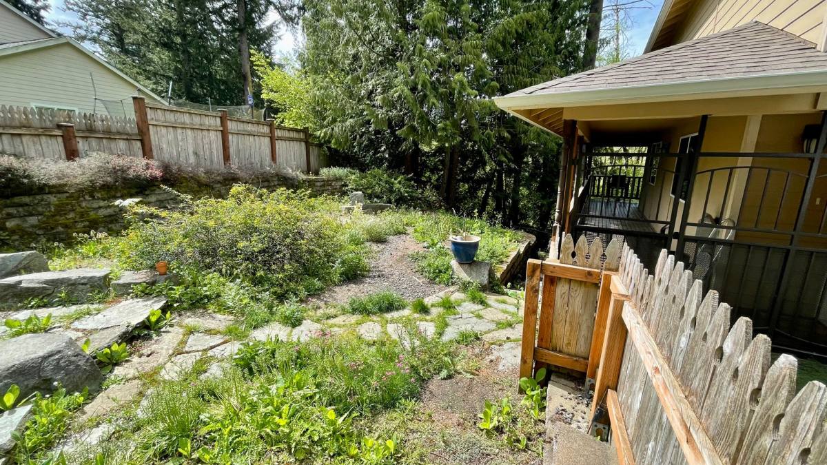 House for rent at 17535 Clear Lake Blvd SE, Yelm, WA 98597