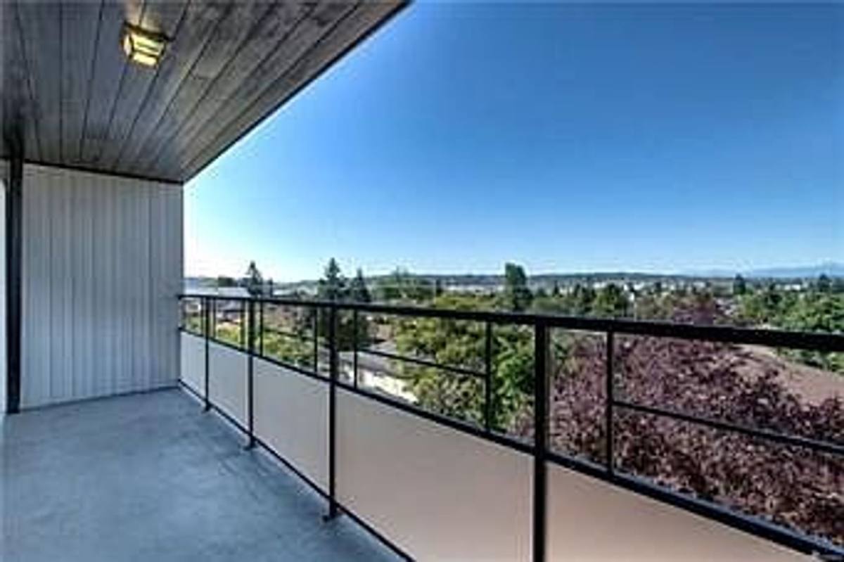 Apartment for rent at 6039 3rd Ave NW, Seattle, WA 98107