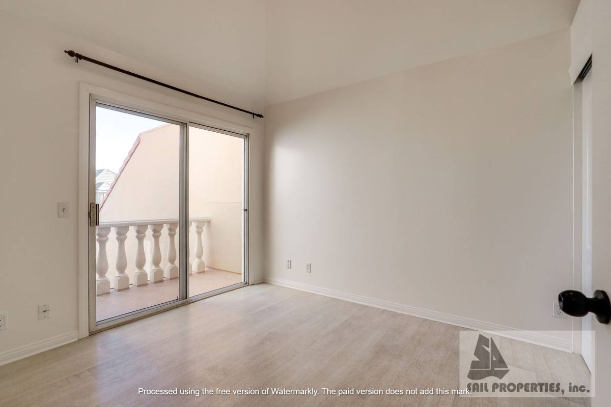 House for rent at 6126 Eaglecrest Dr, Huntington Beach, CA 92648