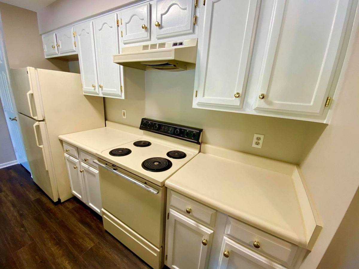 Apartment for rent at 9105 Lincolnshire Court E, Parkville, MD 21234