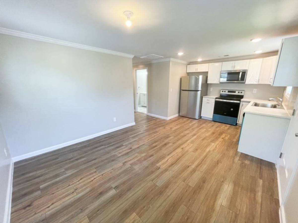 House for rent at 427 E 9th St, Siler City, NC 27344