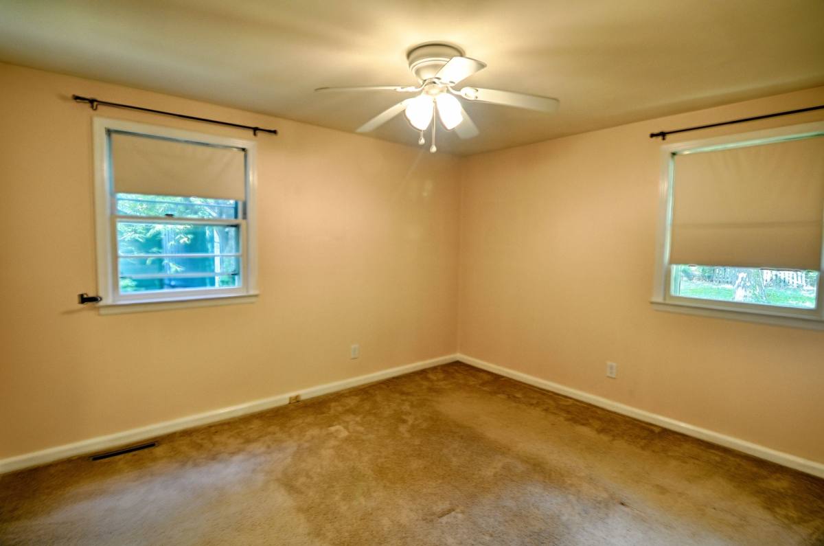 House for rent at 406 Hickory Dr, Chapel Hill, NC 27517
