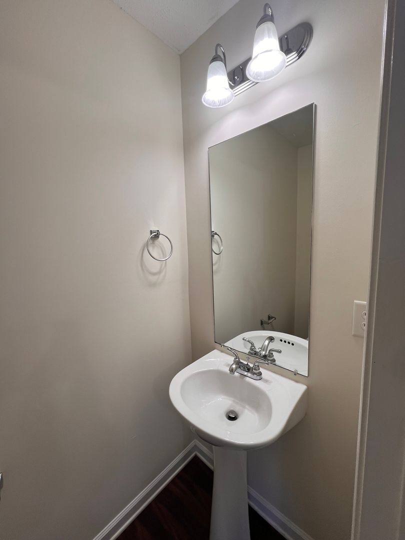 Townhouse for rent at 6021 Cullen Dr, La Vergne, TN 37086