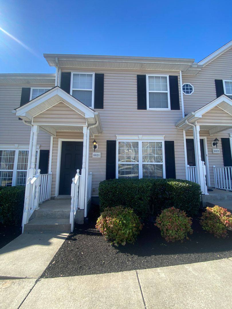 Townhouse for rent at 6021 Cullen Dr, La Vergne, TN 37086