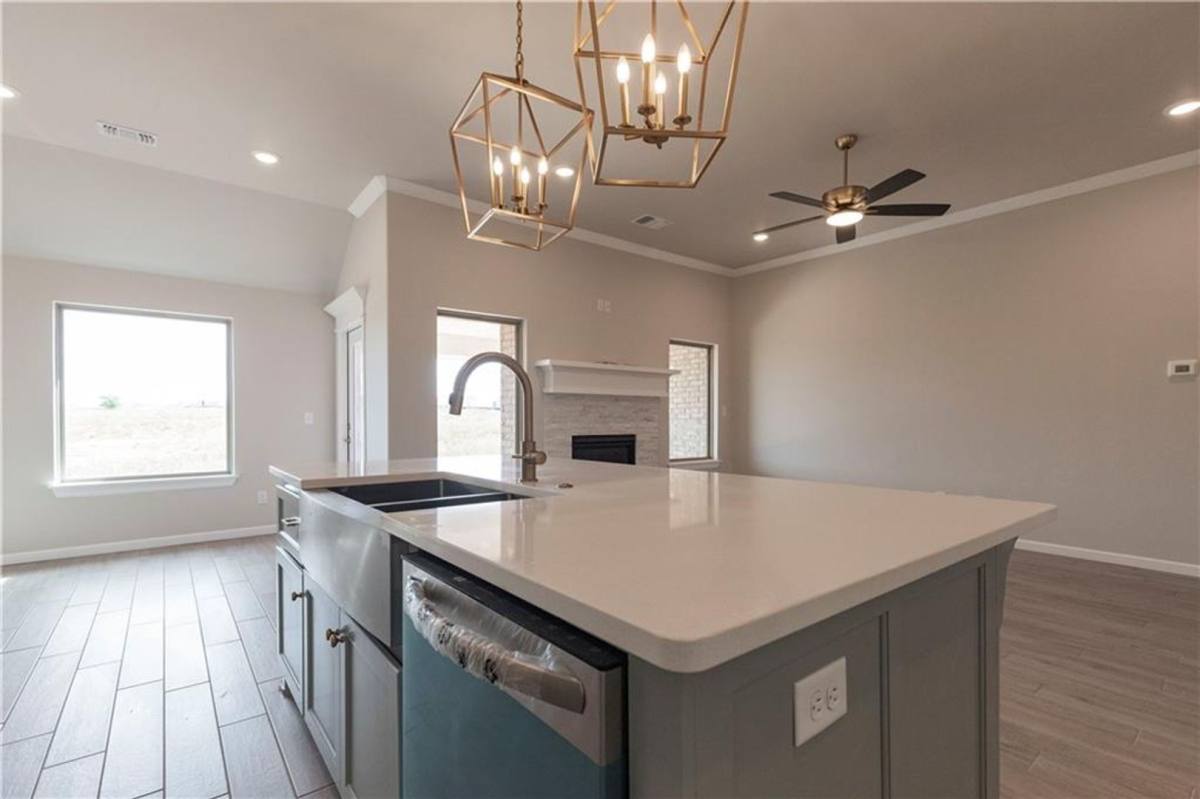 House for rent at 16300 Marsha Dr, Edmond, OK 73013