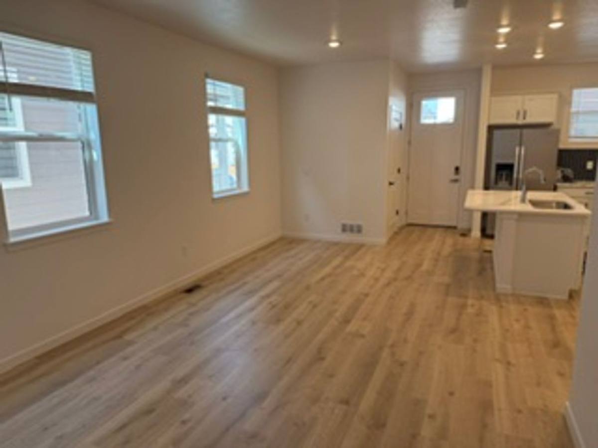 Townhouse for rent at 1358 S Chester St #B, Denver, CO 80247