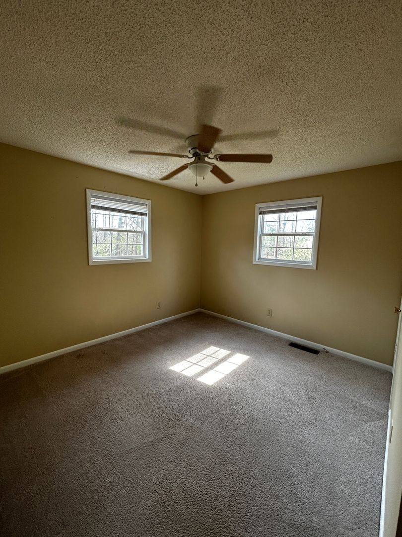 House for rent at 204 Cane Creek Lane, Murphy, NC 28906