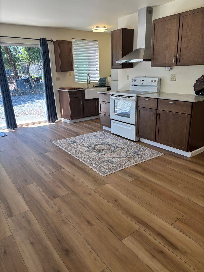 House for rent at 8400 Templeman Rd, Forestville, CA 95436
