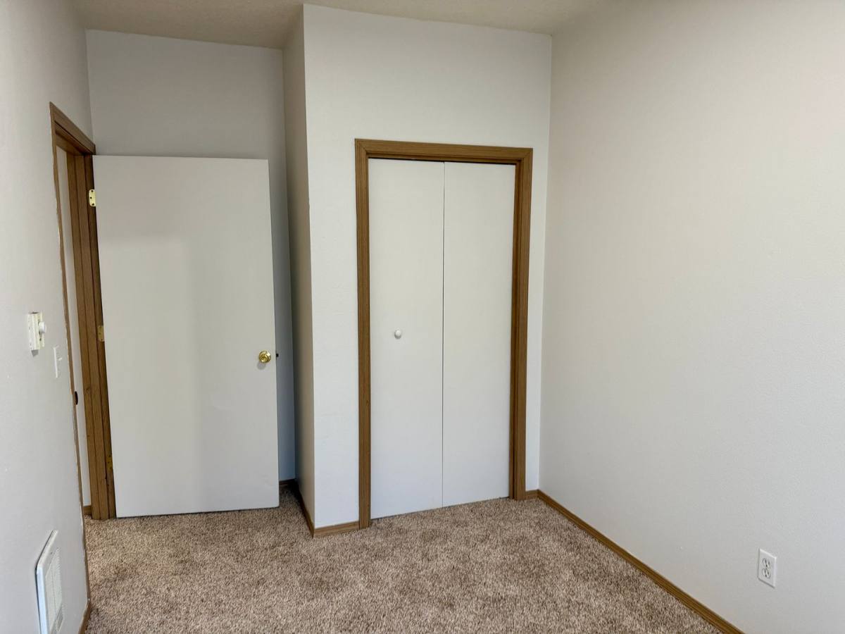 Apartment for rent at 5520 N Missouri Ave, Portland, OR 97217