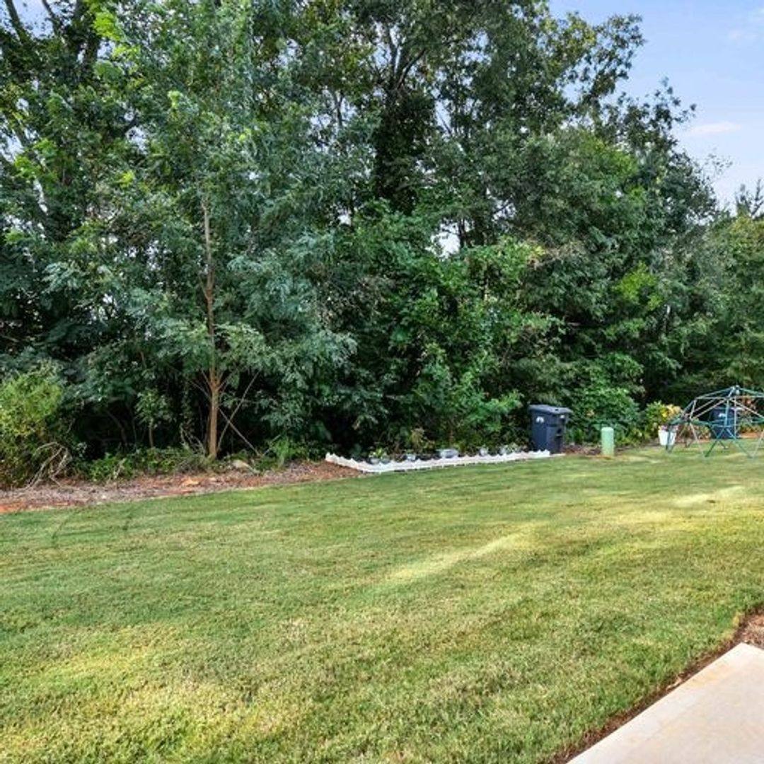 Townhouse for rent at 403 Hampton Townes Dr, Greenville, SC 29617
