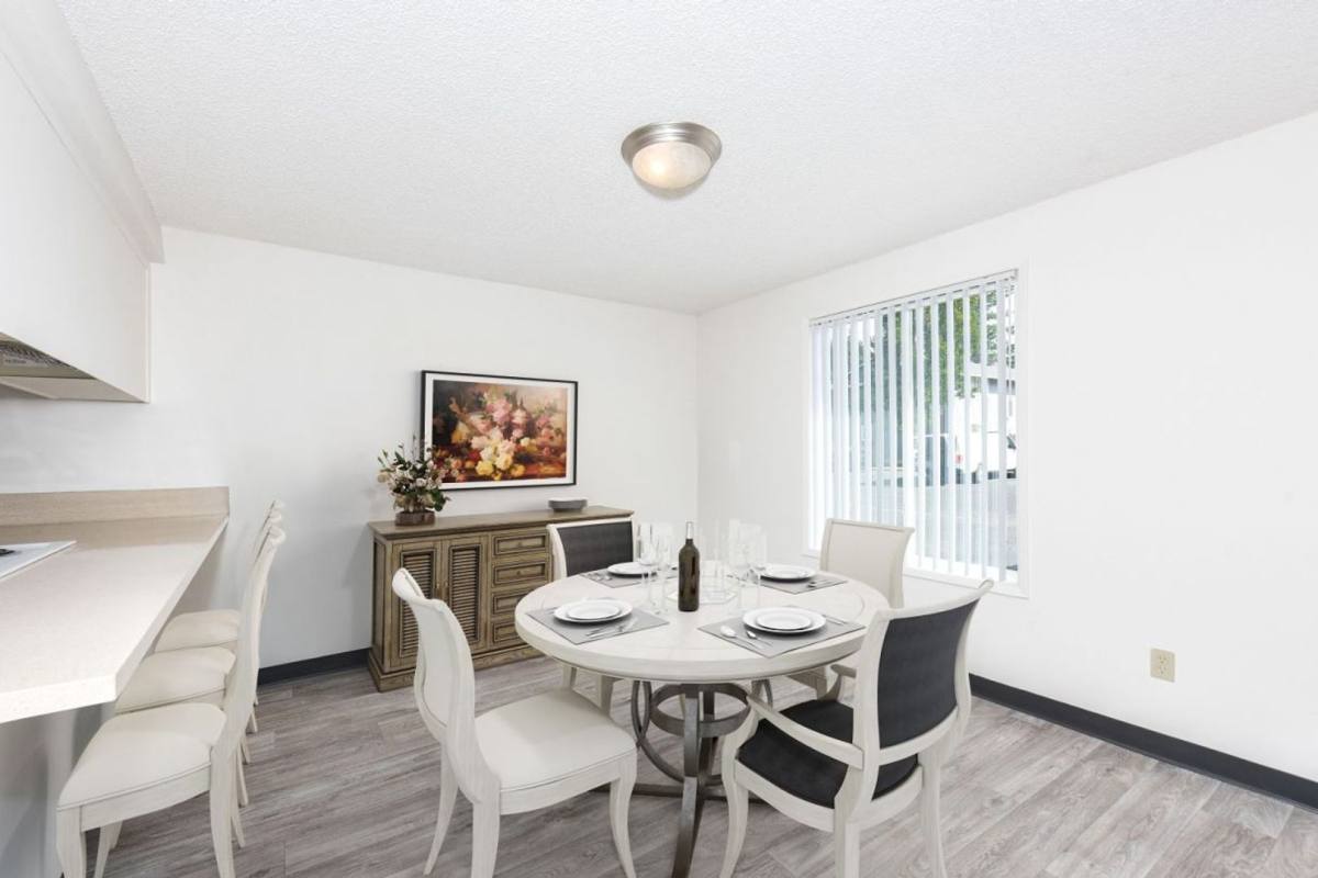 Apartment for rent at 3417 NE 53rd St, Vancouver, WA 98661
