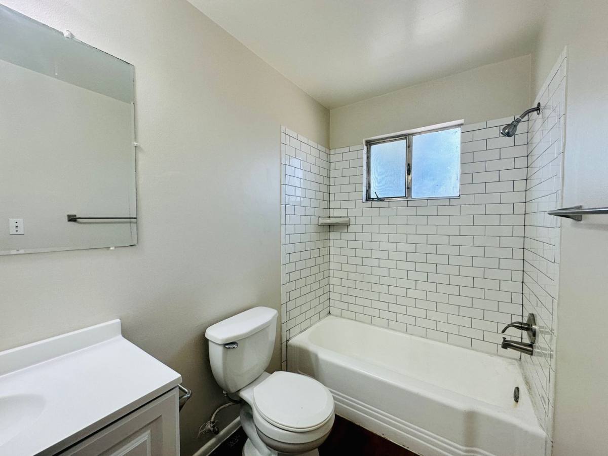 Apartment for rent at 1273 E Glenn St, Tucson, AZ 85719