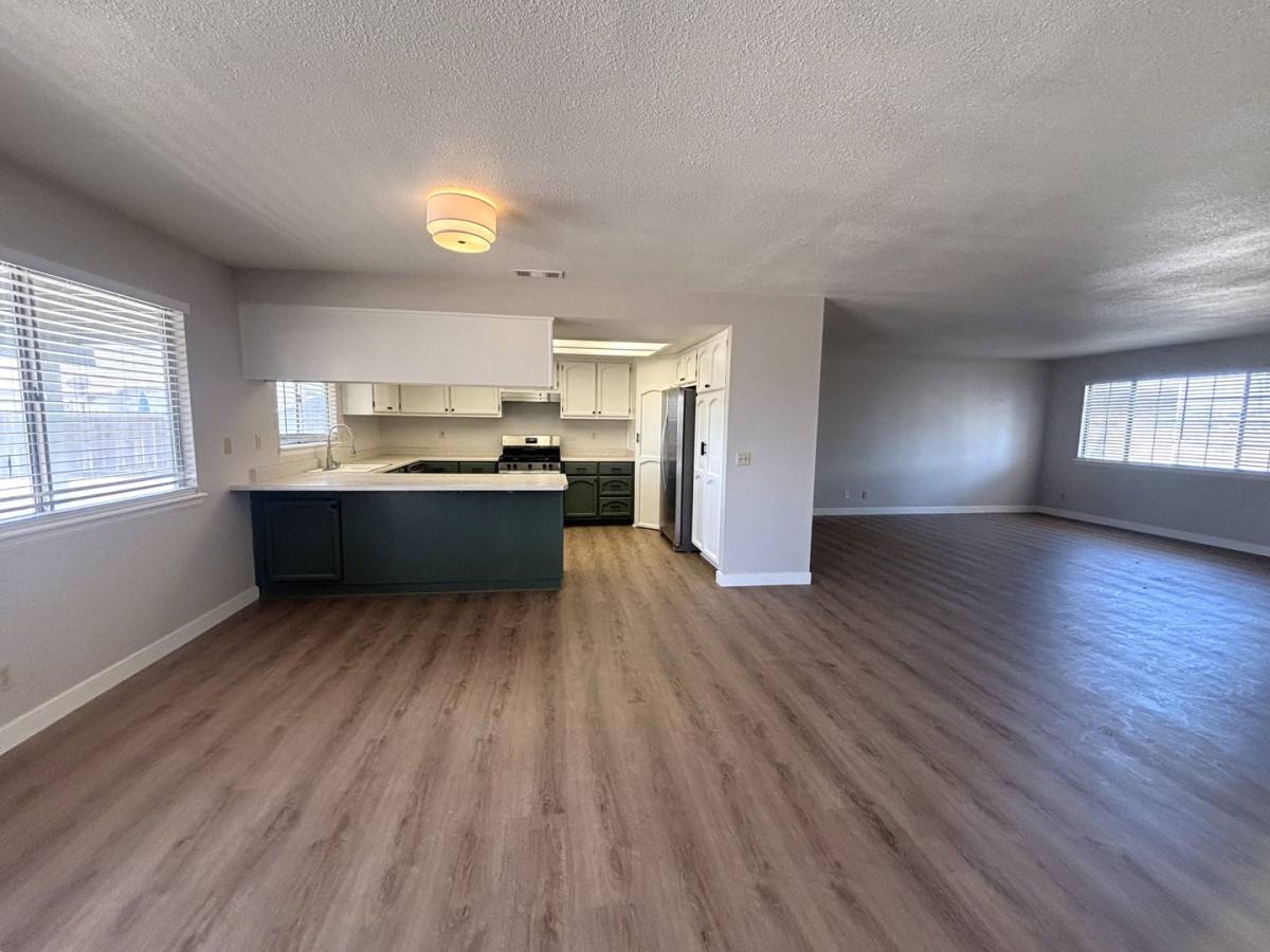 House for rent at 20312 Dean Court, California City, CA 93505