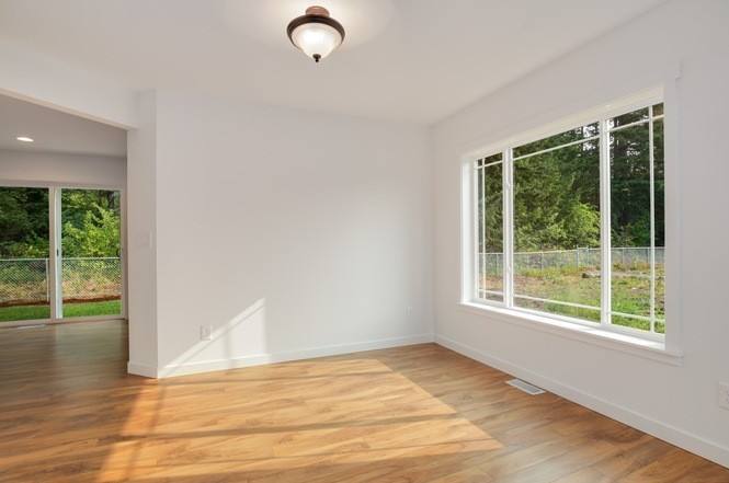 House for rent at 15326 4th Ave Court, Tacoma, WA 98445