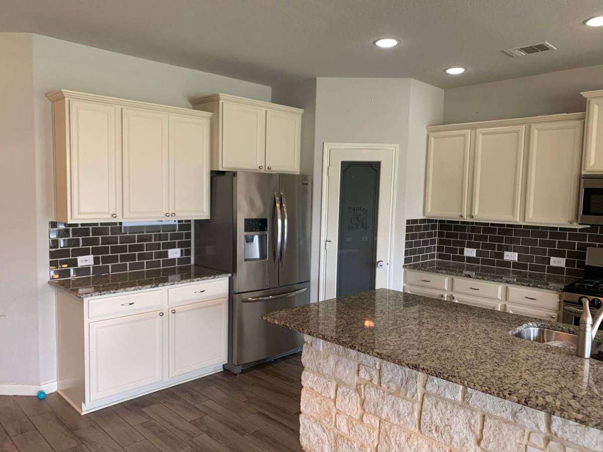 House for rent at 338 Oak Creek Way, New Braunfels, TX 78130