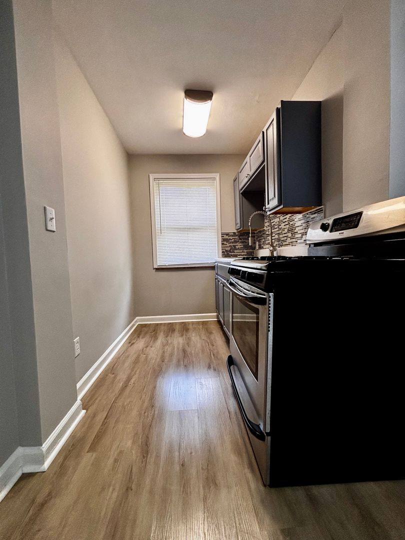 Apartment for rent at 231 E Xenia Dr, Fairborn, OH 45324