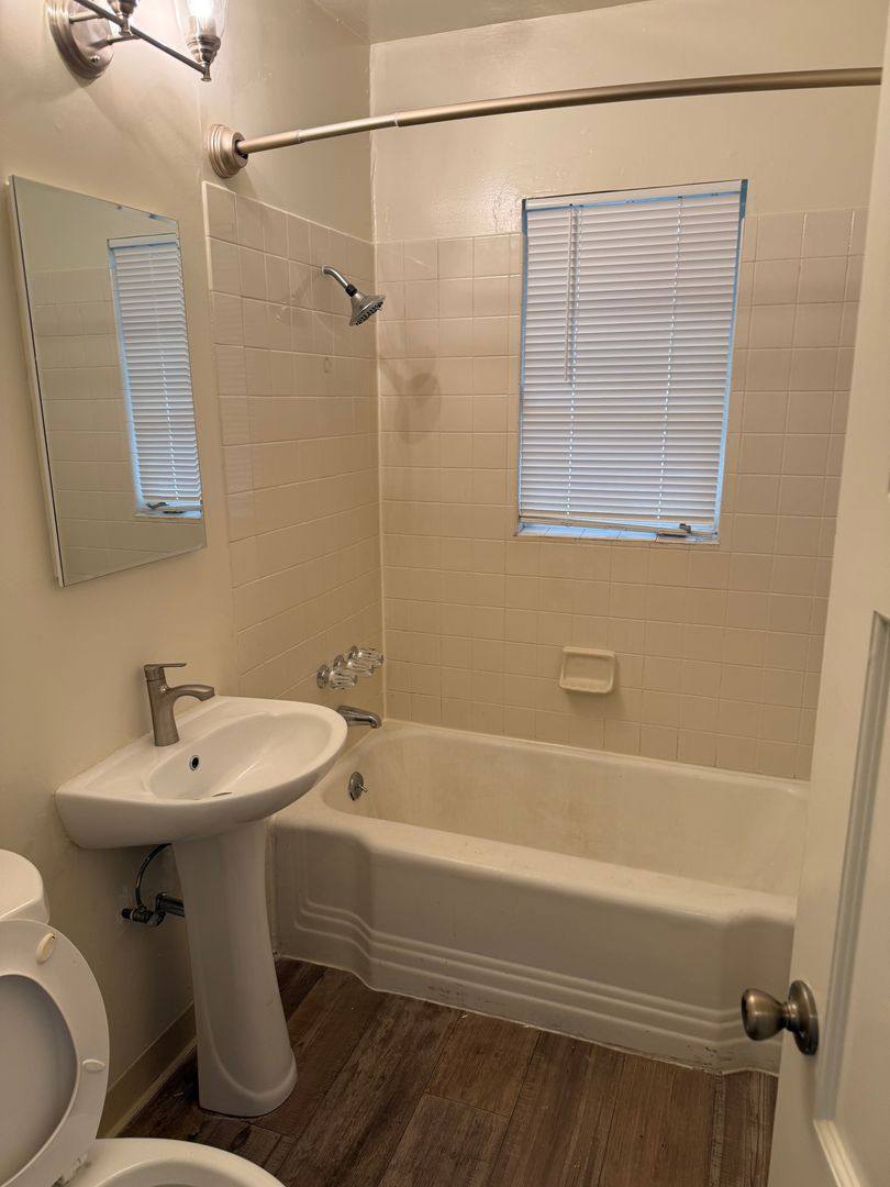 Apartment for rent at 2528 Dana St, Berkeley, CA 94704