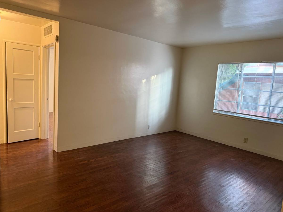Apartment for rent at 2528 Dana St, Berkeley, CA 94704