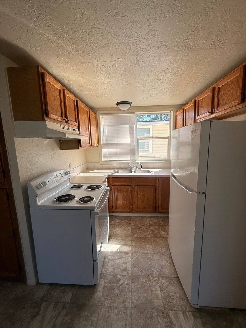 Apartment for rent at 240 Baltimore St, Longview, WA 98632