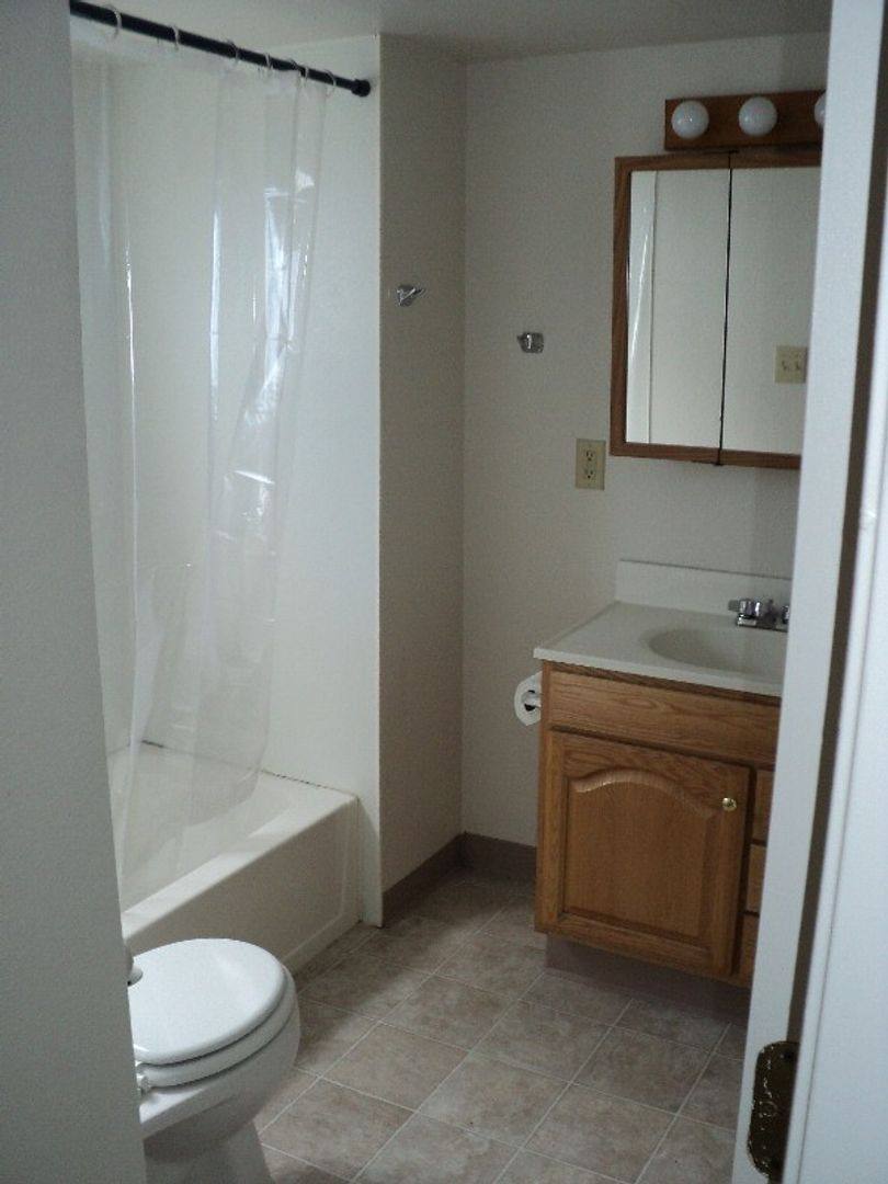Apartment for rent at 1437 Albee St #1-5, Eureka, CA 95501