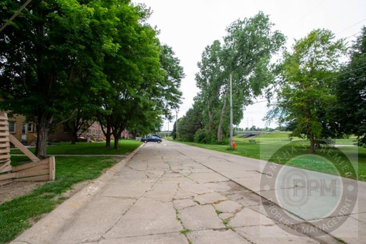 Apartment for rent at 3526 S 82nd St, Omaha, NE 68124