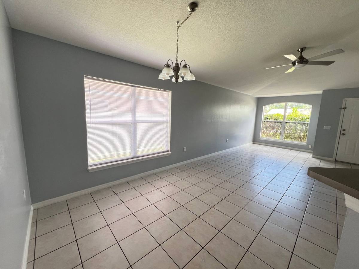 Townhouse for rent at 1606 Connecticut Ave, Saint Cloud, FL 34769