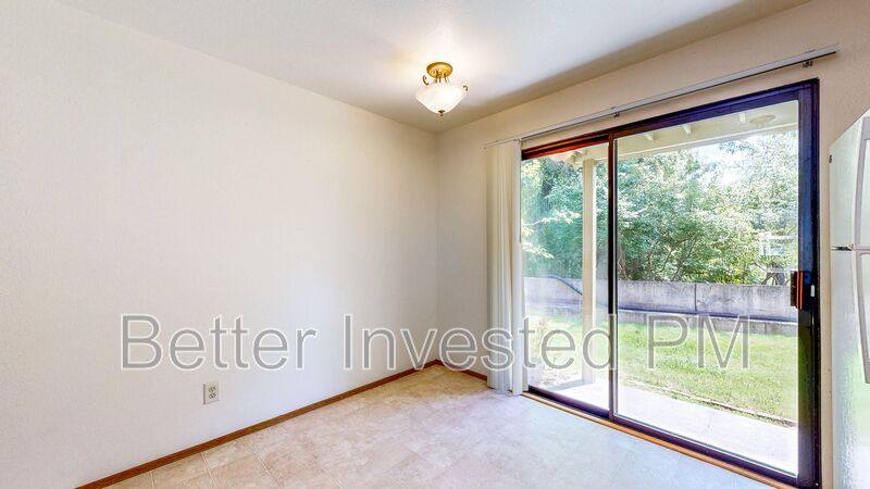Apartment for rent at 5222 Fulton Rd, Santa Rosa, CA 95403