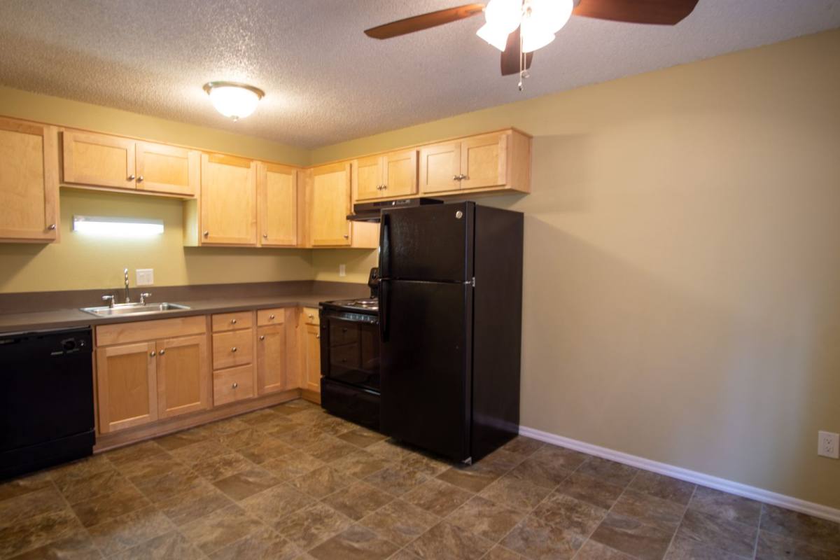 Apartment for rent at 1547 SE Stark St, Portland, OR 97214