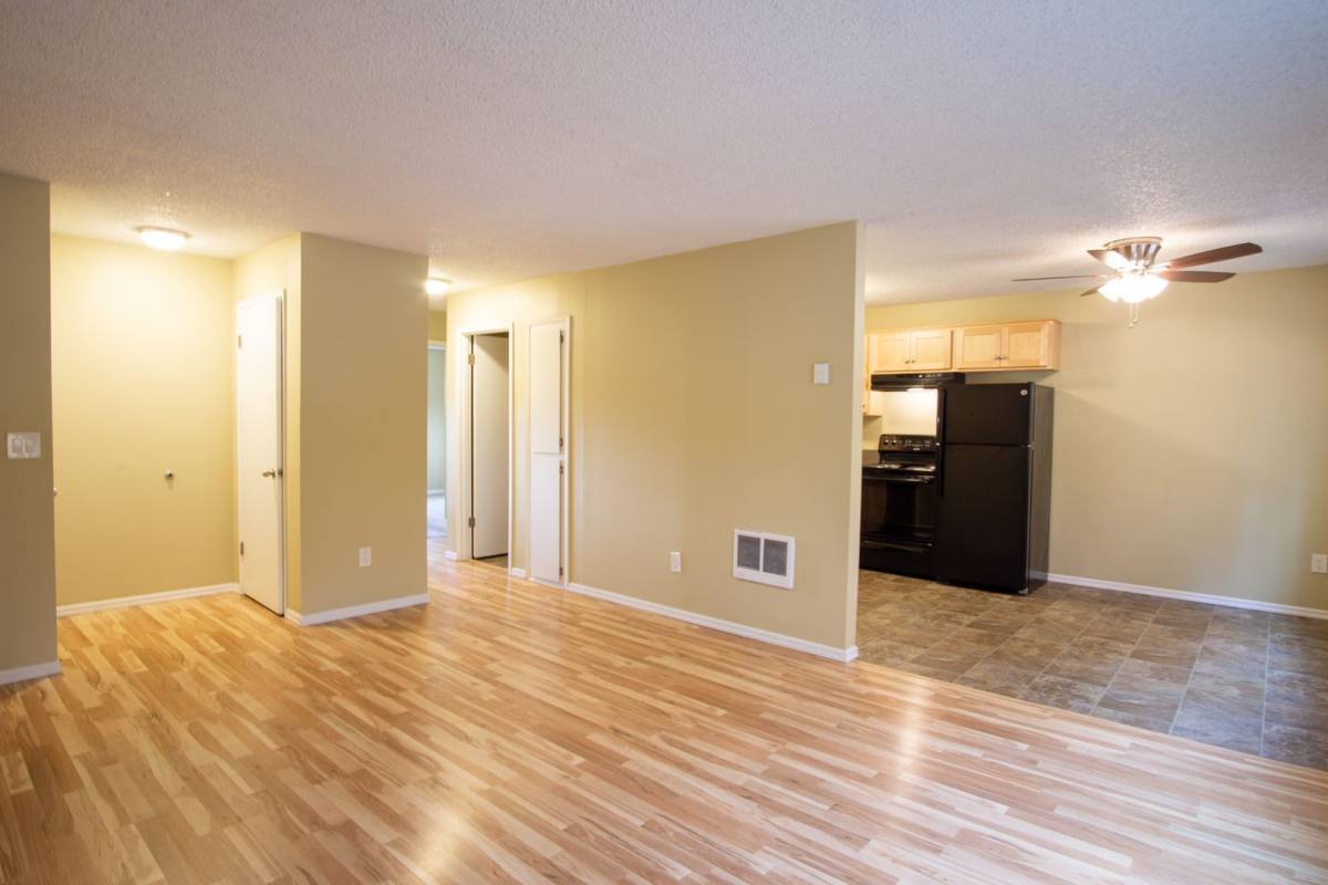 Apartment for rent at 1547 SE Stark St, Portland, OR 97214