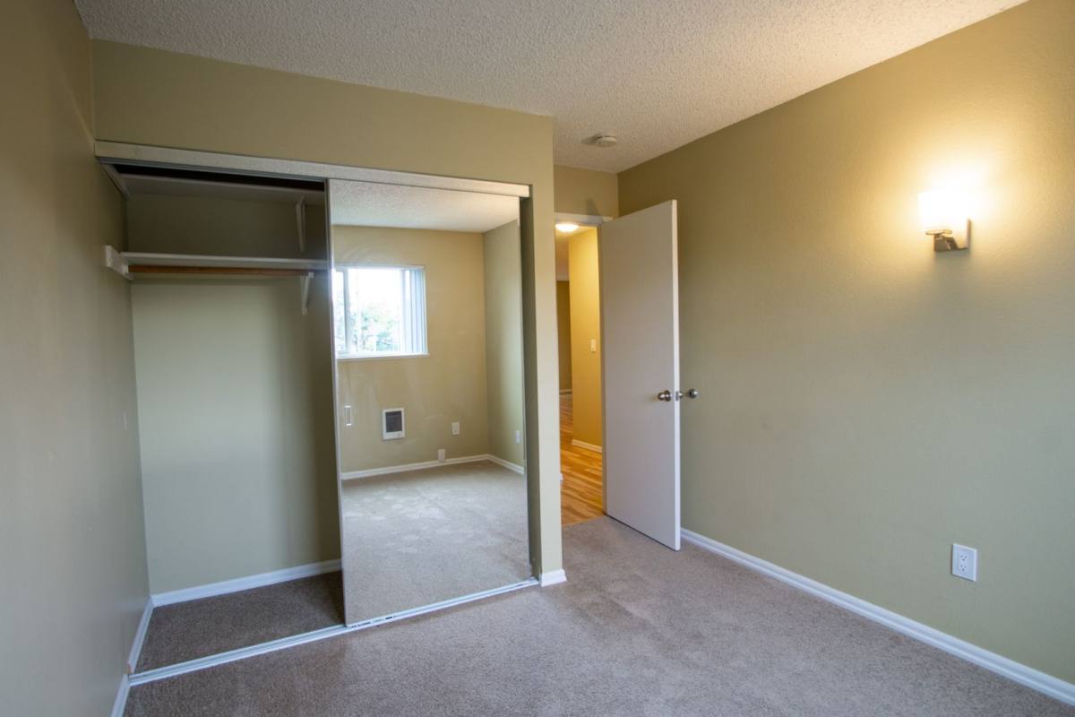Apartment for rent at 1547 SE Stark St, Portland, OR 97214