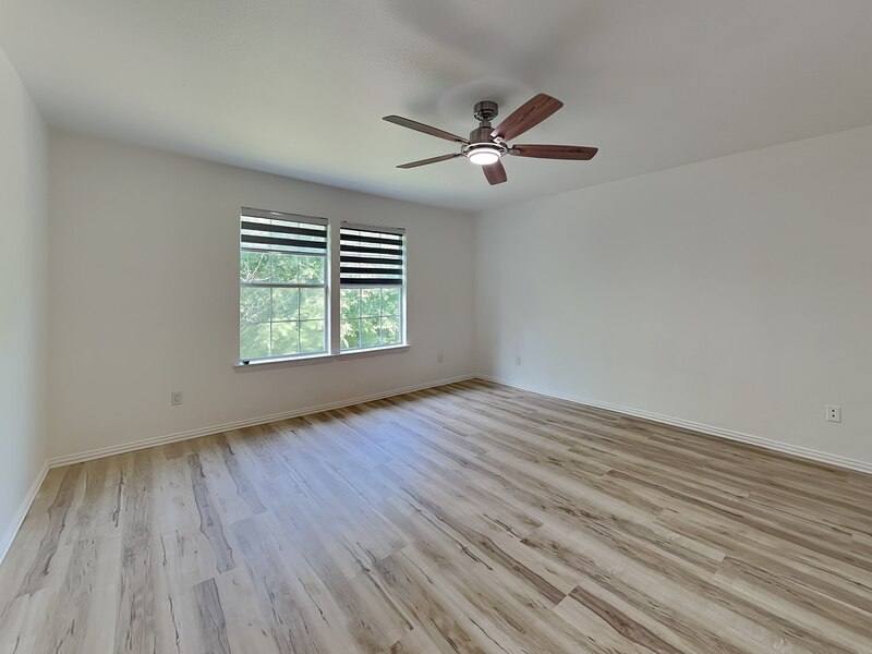 Townhouse for rent at 807 Fenet St #B, McKinney, TX 75069