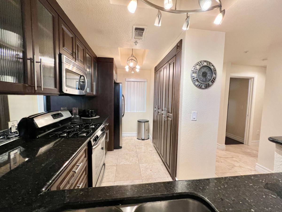 Condo for rent at 270 E Flamingo Rd, Las Vegas, NV 89169