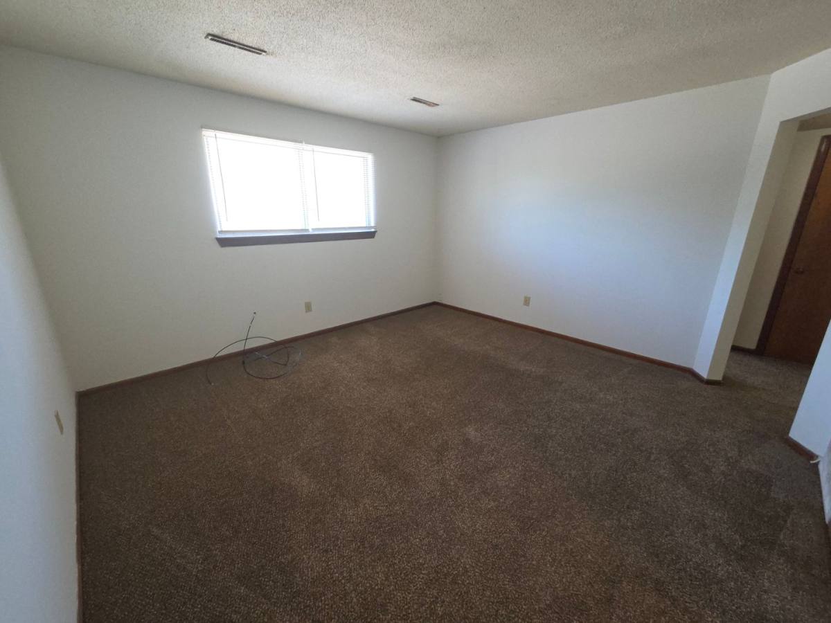 Apartment for rent at 924 W Texas Ave, Columbia, MO 65202