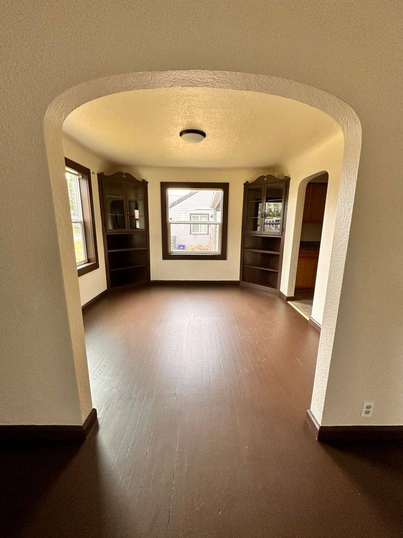 Apartment for rent at 280 21st St, Springfield, OR 97477