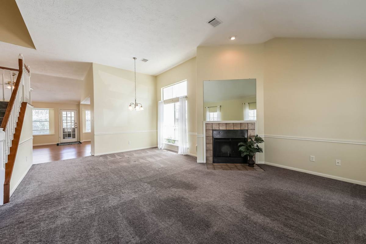House for rent at 14403 Little Willow Walk, Houston, TX 77062