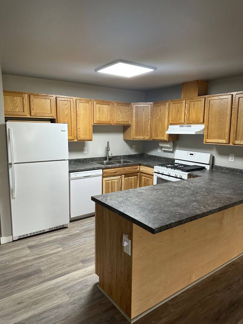 Apartment for rent at 1970 N Creekwood Park, Palmer, AK 99645