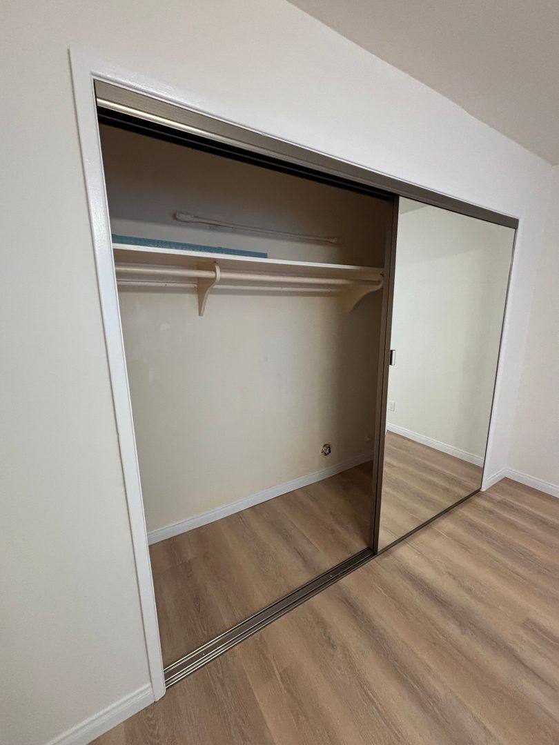 Townhouse for rent at 414 N Columbus Ave, Glendale, CA 91203