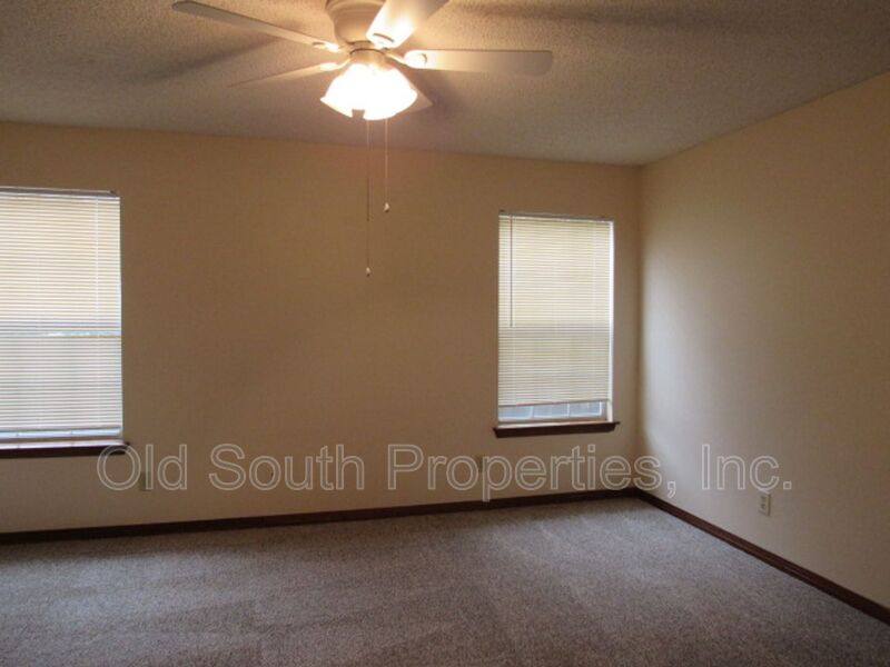 House for rent at 2025 Cambridge Circle, Pensacola, FL 32514