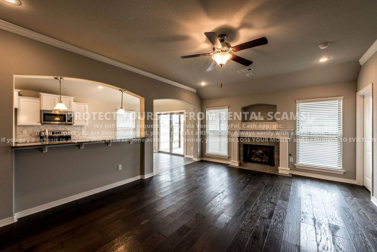 House for rent at 4488 W Wales Dr, Fayetteville, AR 72704