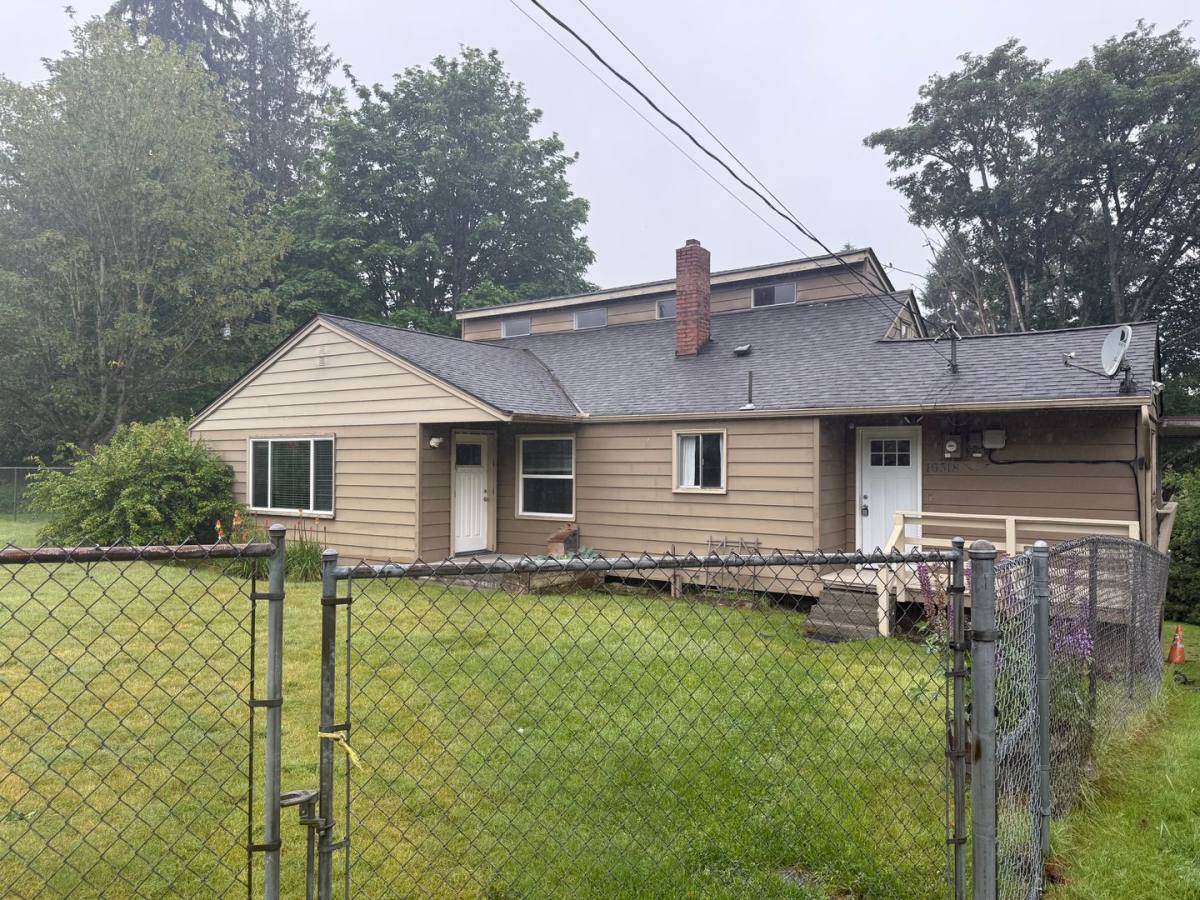 House for rent at 16318 48th Ave W, Edmonds, WA 98026