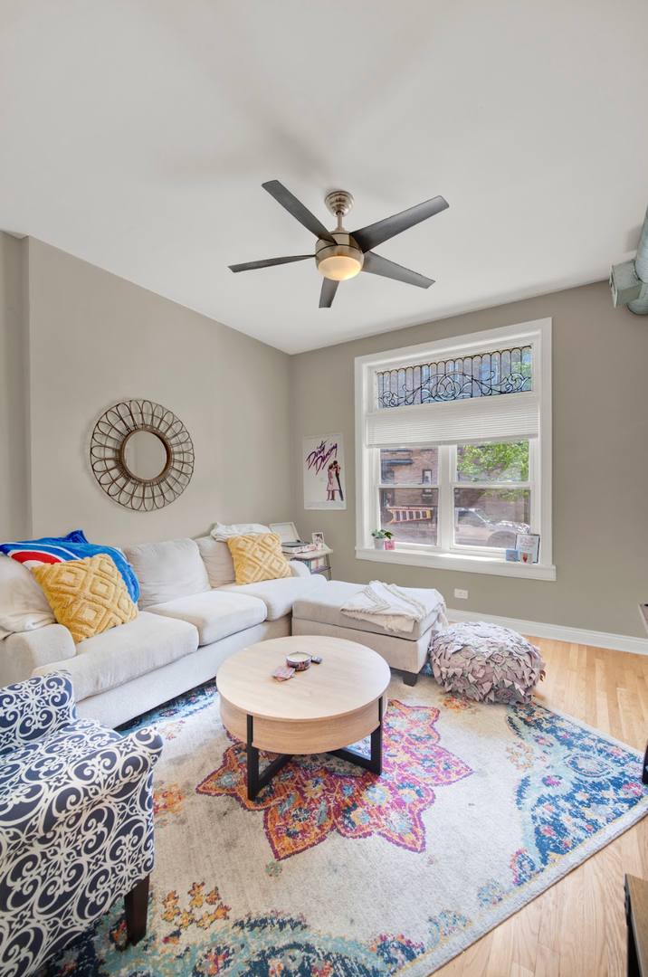 Apartment for rent at 2548 N Burling St, Chicago, IL 60614