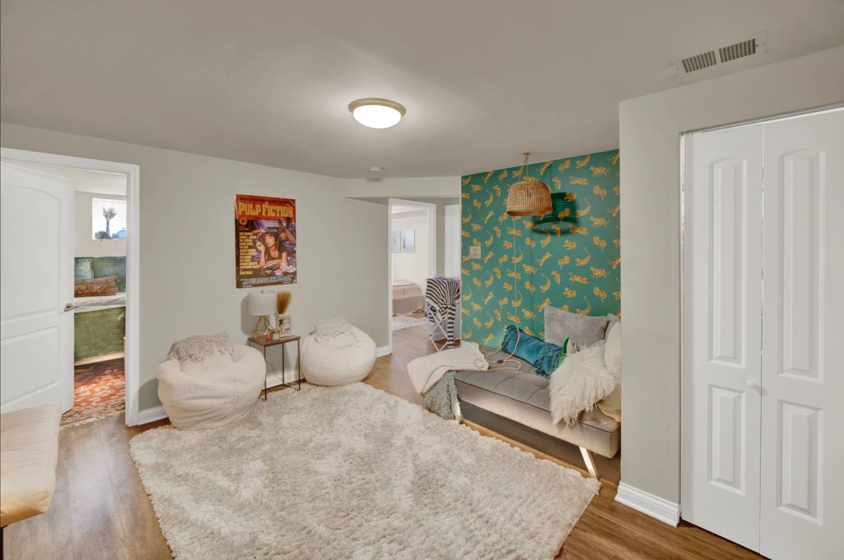 Apartment for rent at 2548 N Burling St, Chicago, IL 60614