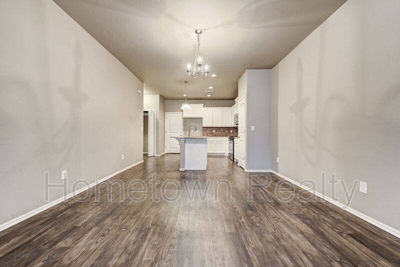 Apartment for rent at 11206 NW 114th St, Yukon, OK 73099