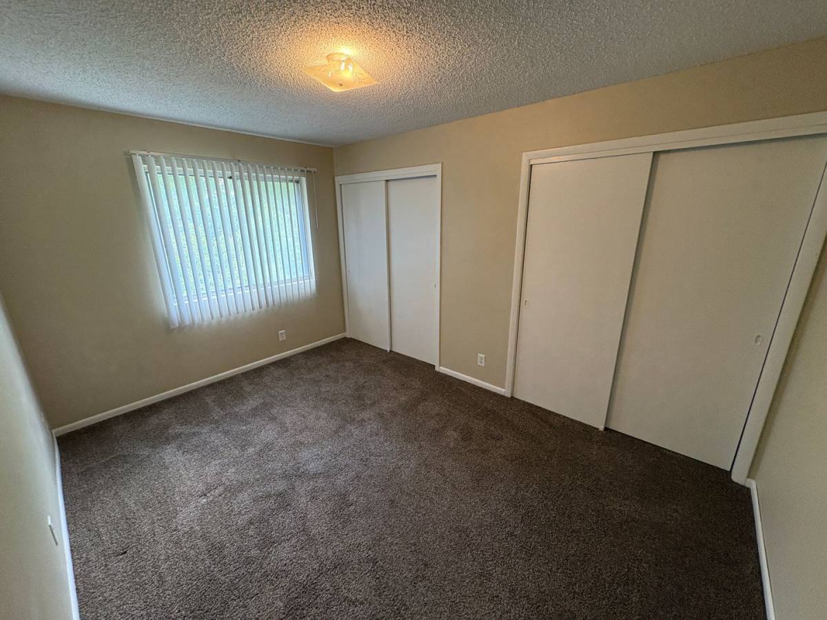 Apartment for rent at 2510 E St, Lincoln, NE 68510